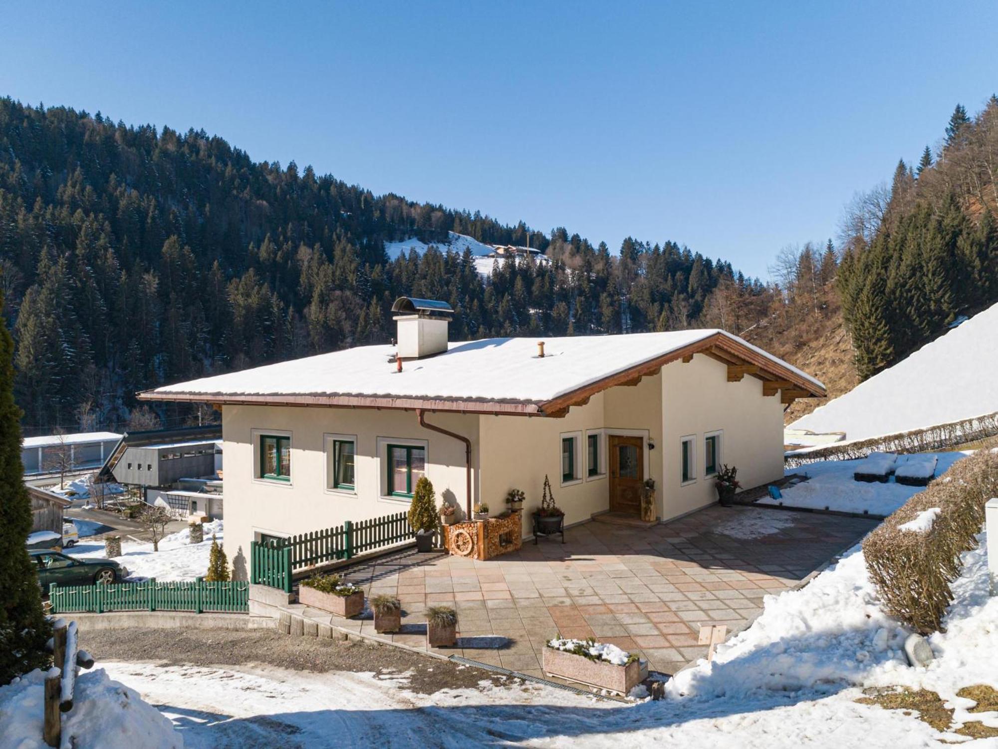 Haus Am Waldrand Apartment Hopfgarten im Brixental Bagian luar foto