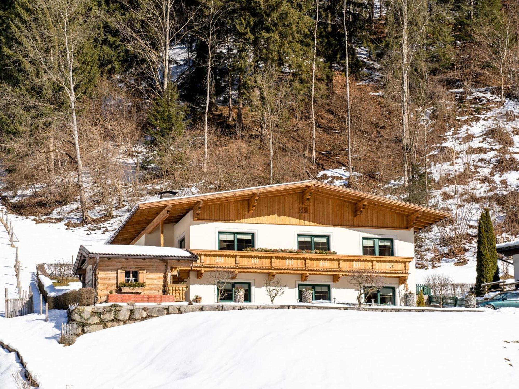 Haus Am Waldrand Apartment Hopfgarten im Brixental Bagian luar foto